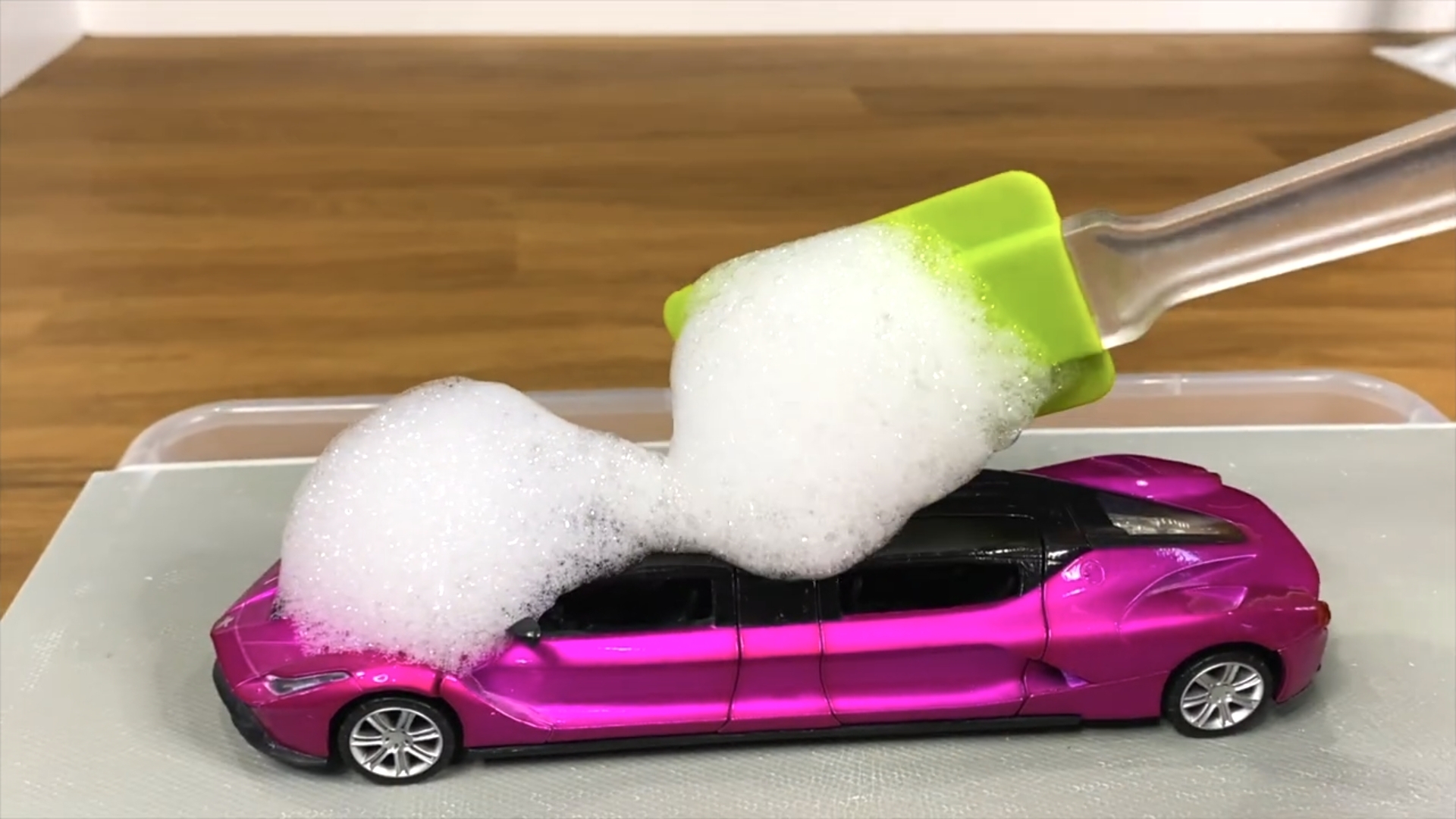 Пена на машинках смотреть онлайн