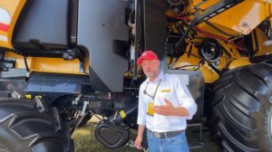 комбайн New Holland