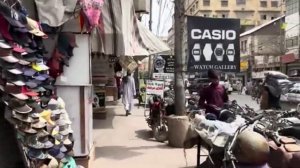 Пешеходная экскурсия по рынку Садар в Карачи. Пакистан
