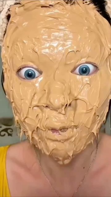 После такого понадобится 👉 Пилинг с 18% кислот ВБ: WW150988 от Cosmeya 
#жиза