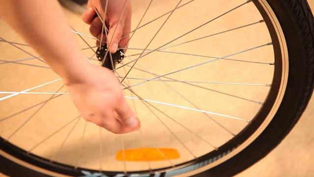 Сборка и настройка велосипеда STELS из коробки: видеоинструкция