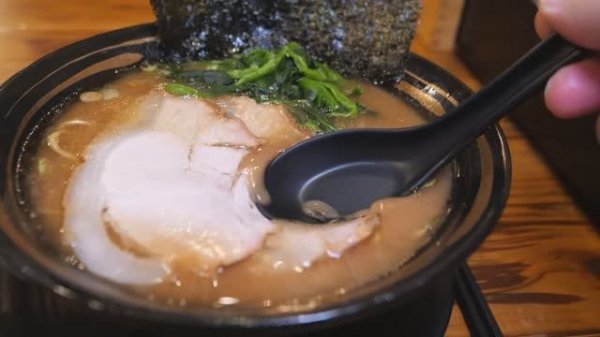 Лучший рамен в Корее — невероятно качественный Ieke Ramen.