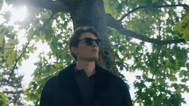 Коллекция ОСЕНЬ-ЗИМА'25/26 I «Снежная Королева» — российский бренд мужской и женской одежды смотреть онлайн