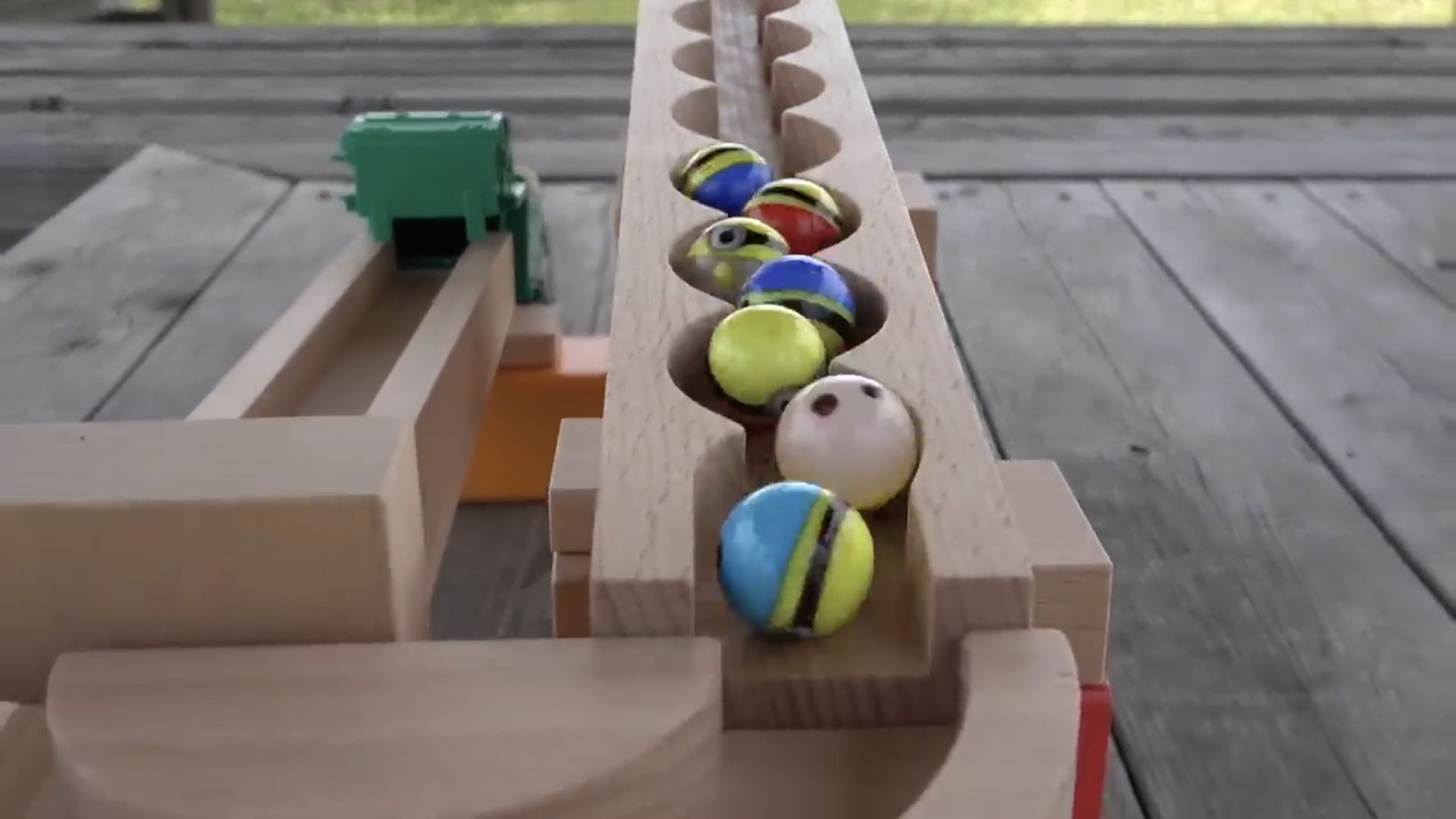 Шарики смотреть онлайн