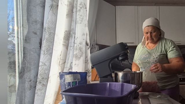 колбаса,тушенка ,печень,грудинка сегодня целый день смотреть онлайн