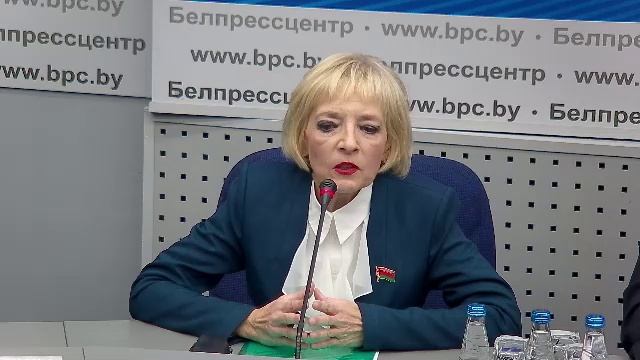 Пресс-конференция: «#ВсеНачинаетсясСемьи: поддержка семей в Беларуси», приуроченная к Дню матери смотреть онлайн