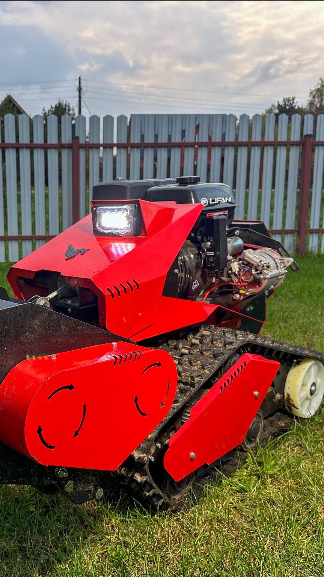 Обзор робота газонокосильщика