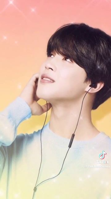 Пак Чимин как всегда поражает своей харизмой! смотреть онлайн