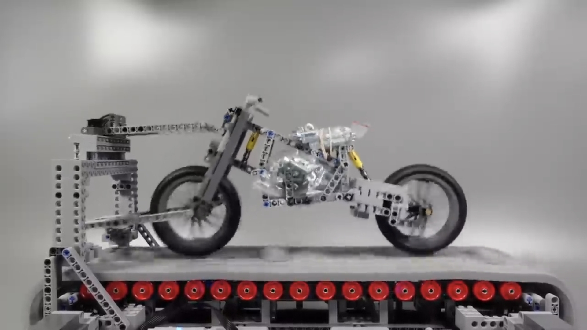 Создаем подвеску на мотоцикле из лего смотреть онлайн