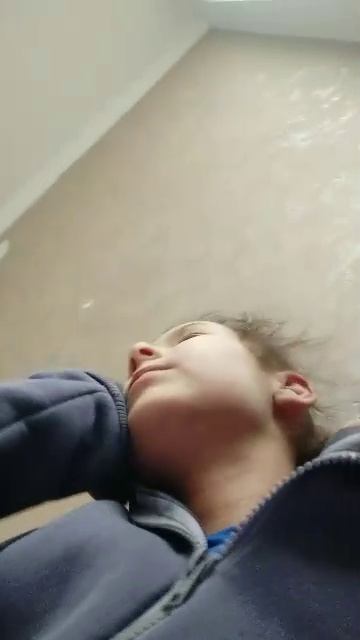 это видео но видосиков довно не было смотреть онлайн