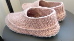 А можно вязаные тапочки стирать на подошве ? Отзыв .