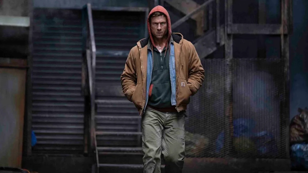 Бегущий человек Трейлер 2 (2025) смотреть онлайн