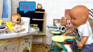ВЫ ТОЧНО УЧИТЕЛЬ?🤣🤣🤣 Катя и Макс веселая школа! Семейка куклы Барби и ЛОЛ истории ДаринелкаТВ
