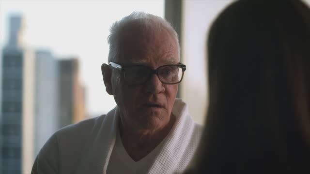 Сериал "Моцарт в джунглях", 1.02 (AlexFilm) смотреть онлайн