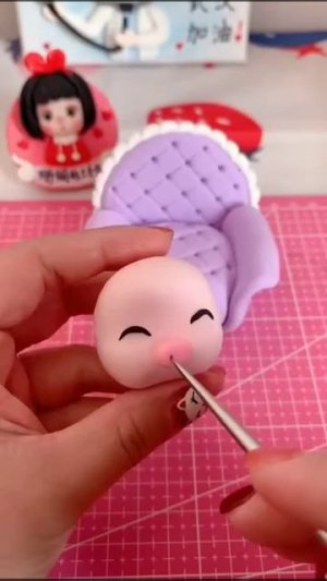 Как слепить свинку