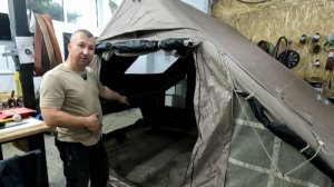 Беглый обзор китайской палатки с надувным каркасом.