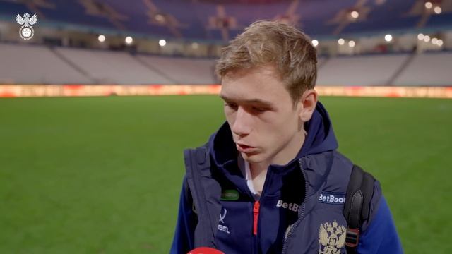 Алексей Батраков: «Празднование сердечком? Гол посвятил своей девушке» смотреть онлайн