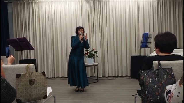 1000156569.mp4 смотреть онлайн