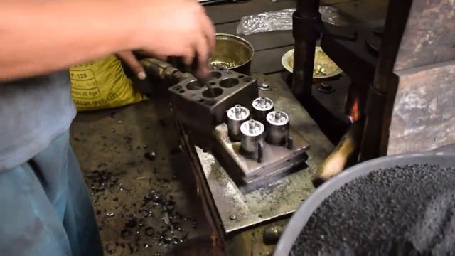 Самодельная формовочная машина для изготовления деталей смотреть онлайн