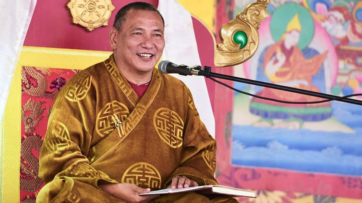 Иркутск. 14.10.2025 Благословление Манджушри. Геше Джампа Тинлея (начало в 19:00) смотреть онлайн