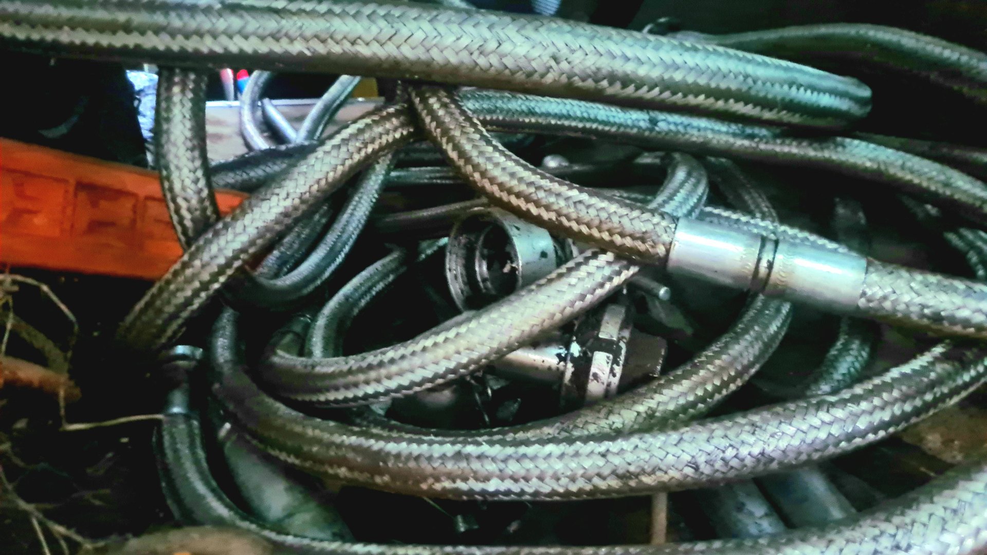 НАШЕЛЛЛ! Сброс нержавейки! Фартовый день металлокопа на цветной металл!! смотреть онлайн