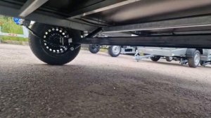 Легковой прицеп МЗСА 817703 2.7х1.5 м. Оцинкован, подрамник. Видео обзор Трейли.