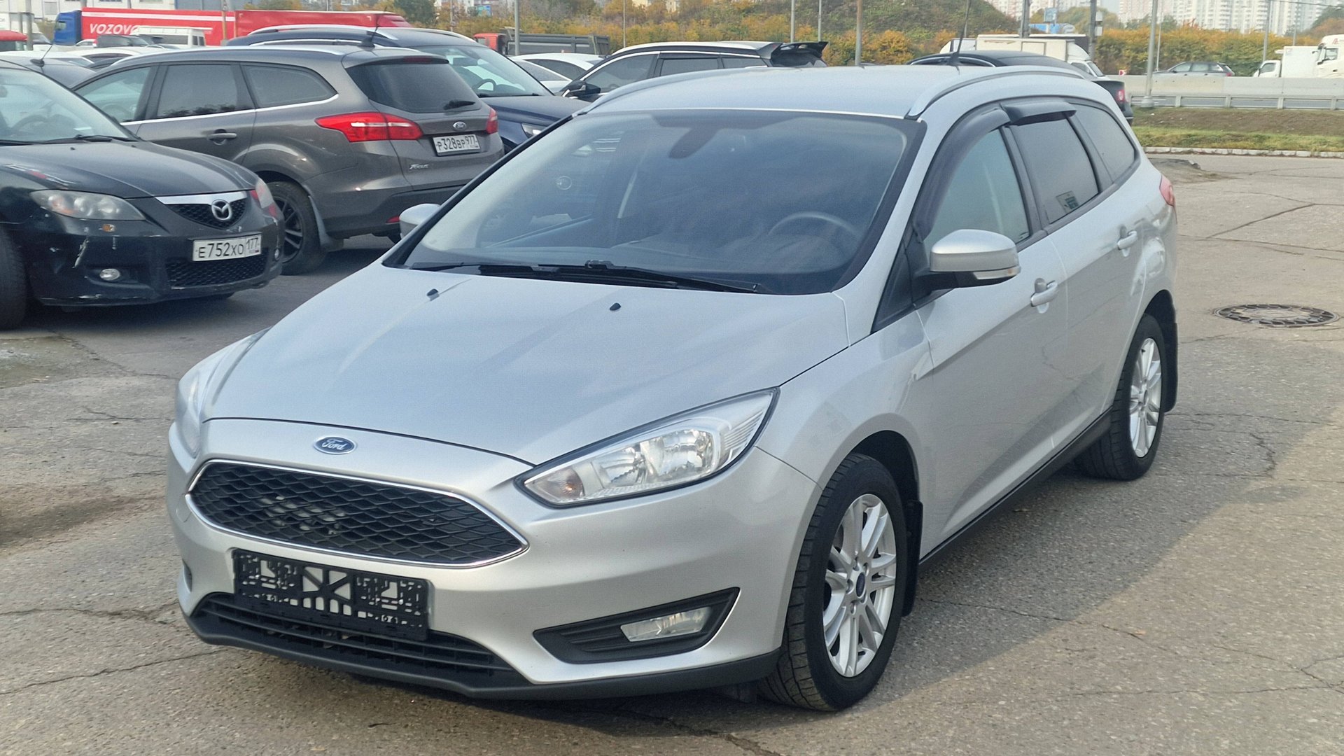 Ford Focus (2019) смотреть онлайн
