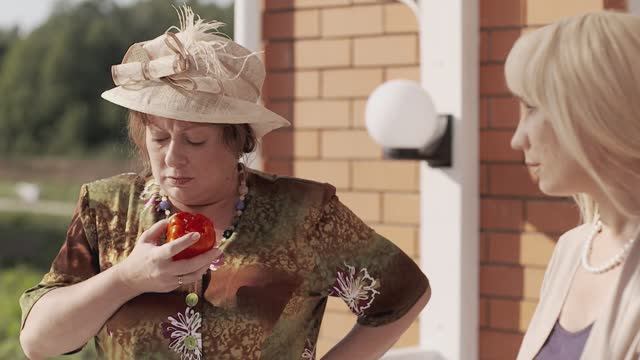 СОСЕДИ - 1 серия смотреть онлайн