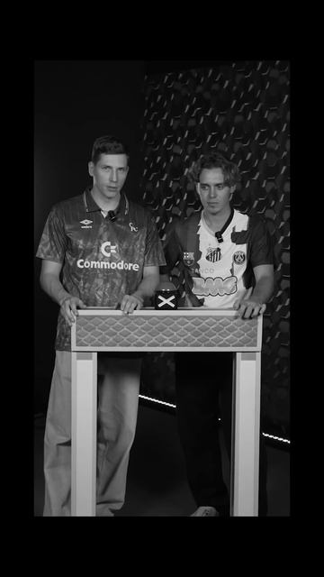 Опиши ФУТБОЛИСТА – ЕДОЙ/НАПИТКОМ смотреть онлайн