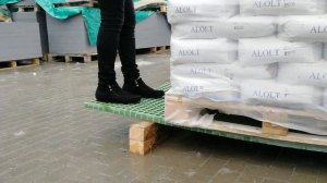 Испытания решетчатого композитного настила тип ISO-FR 38х38х38 мм под нагрузкой 1,5 т