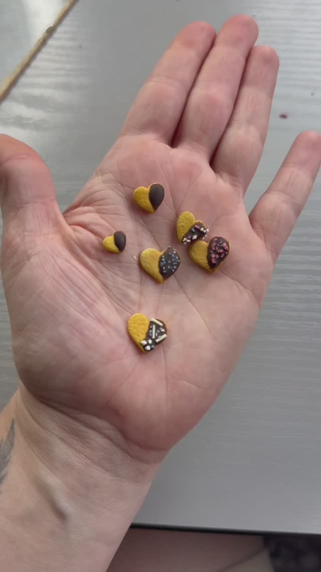 Похожи на настоящие?) смотреть онлайн