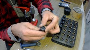 СНАРЯЖЕНИЕ ПАТРОНОВ 12 калибра. Порох БАРС + ВЖИК-МАТРИЦА. Полный цикл.