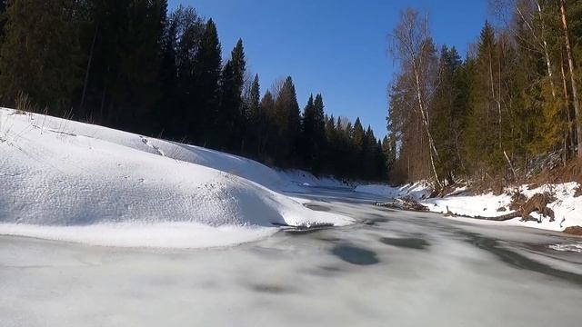 Рыбалка на Косынки. Тайга. Последний Лед. Один В Лесу.