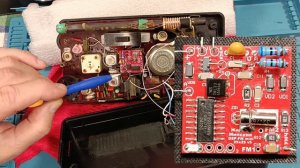 📻 FM плата 25х25 мм . Пример установки в Селгу 405 . В любой радиоприёмник СССР - Аналогично !