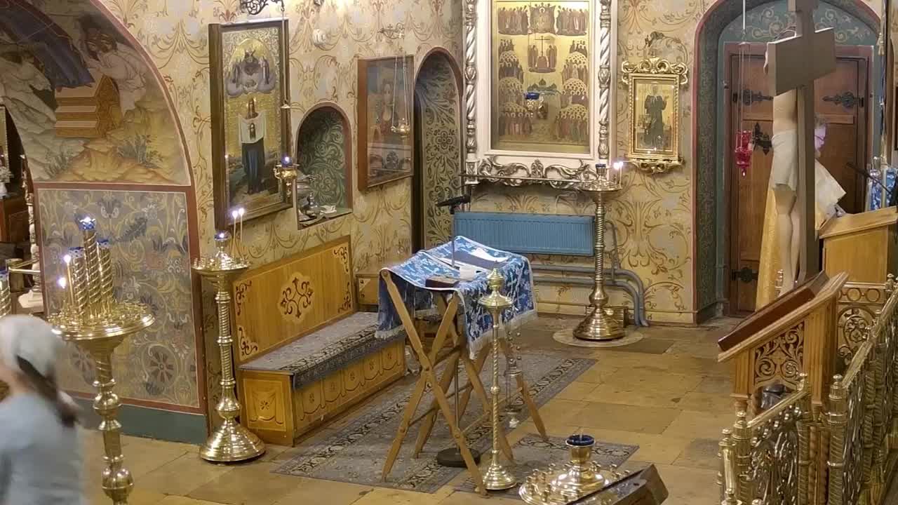 Молебен с акафистом Порт-Артурской иконе Божией Матери. Храм Успения в Путинках. смотреть онлайн