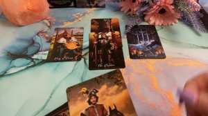 Что он чувствует к тебе ✨🍓🔆Таро