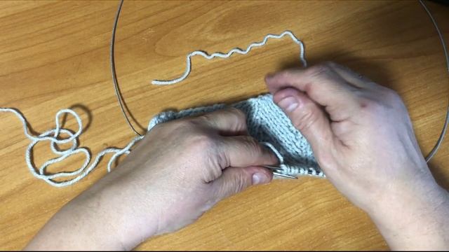 Узор спицами "Ёлочка" (для тёплых изделий) смотреть онлайн