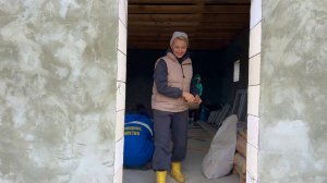 ТАКОГО КУРЯТНИКА В ДЕРЕВНЕ ЕЩЕ НЕ БЫЛО/ДВЕ СЕМЬИ  КАК МУРАВЬИ/СБОР МОРКОВИ И БАСМА В КАЗАНЕ