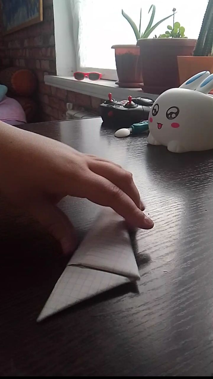 Как сделать бумажный коготь? смотреть онлайн