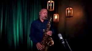 Поклонение - Анджело Торрес (Игра на саксофоне)