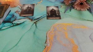 Чем ты его зацепила🍀🌹🍓 Расклад по вариантам