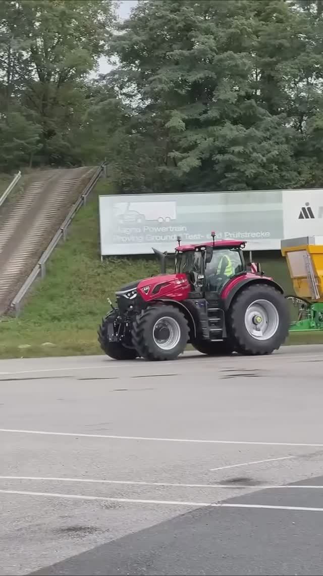 Самый быстрый трактор в мире 🚜 Case IH Optum 440 смотреть онлайн