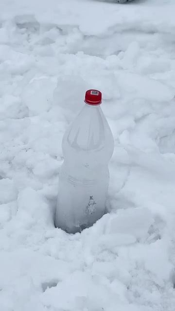 Петарда из средства для очистки труб😮😮😮 смотреть онлайн