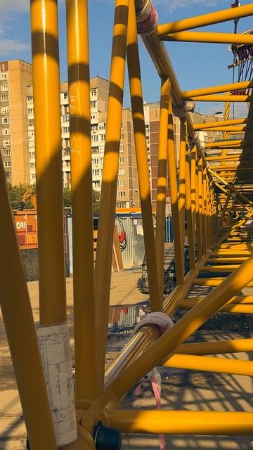 Что происходит, когда 100 тонн стали оживают смотреть онлайн