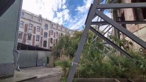 Славянский базар. Пороховщиковы. Руины.