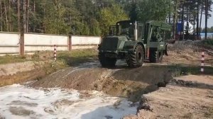Бульдозер колёсный СТАНИСЛАВ-704-04-БКУ Landmaster на испытаниях