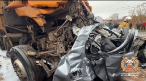 Из-за отказа тормозов у грузовика в Уфе погибли два человека в ДТП