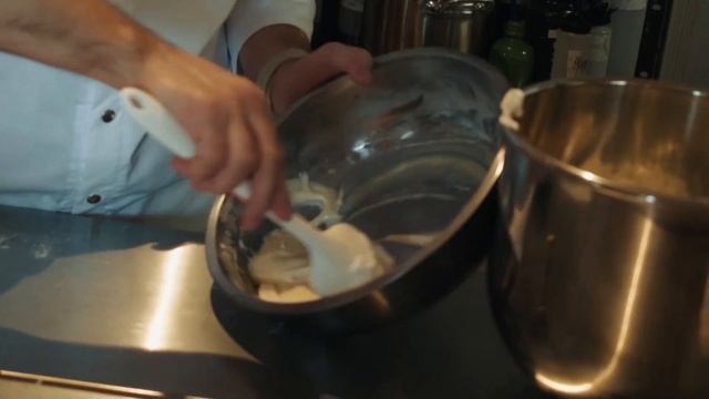 Рецепт от шефа, готовим японские панкейки. Дармон Ниезов.