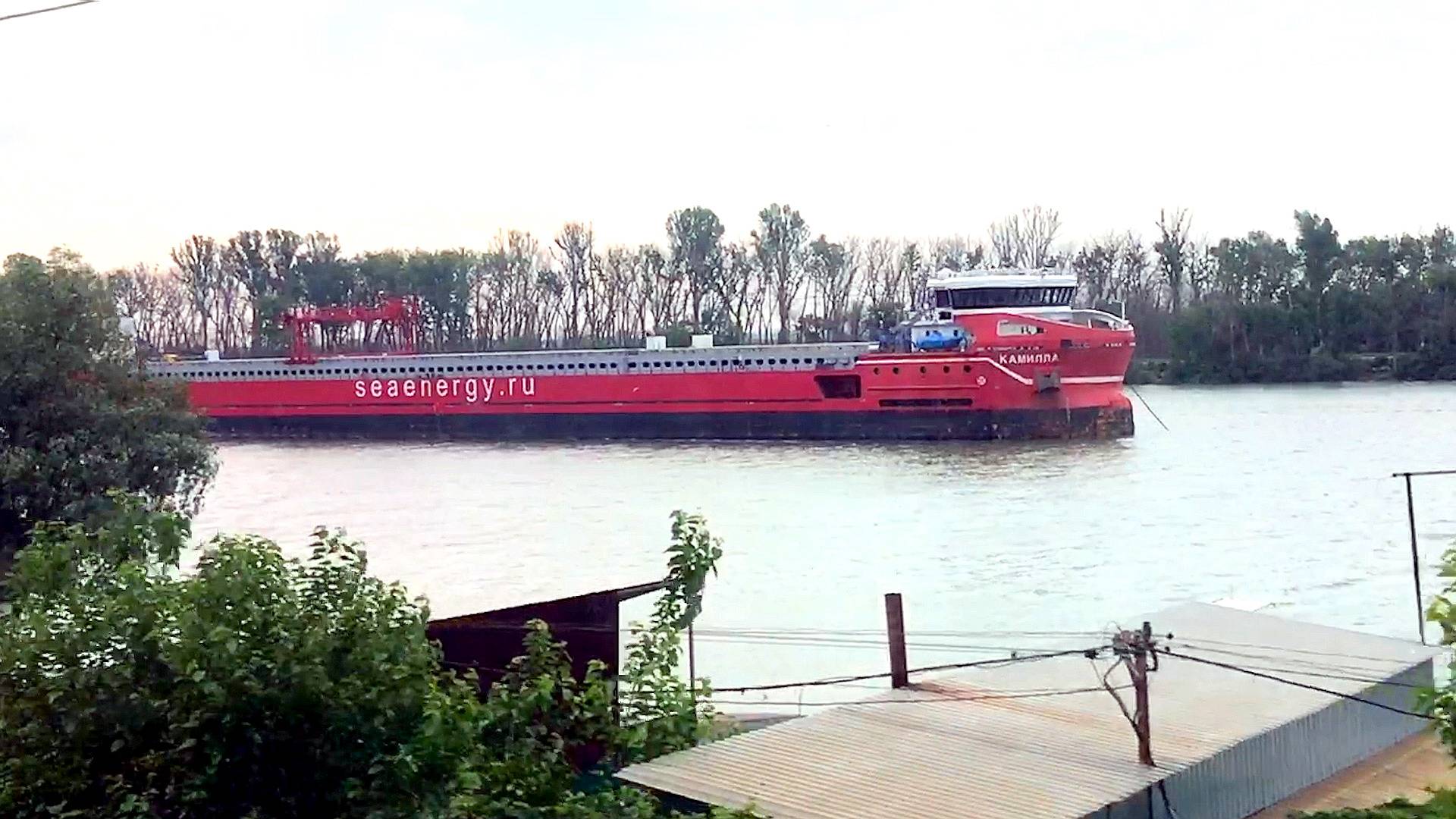 Река ДОН и Ростов из окна поезда смотреть онлайн