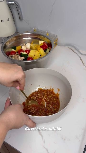 Голени индейки с овощами смотреть онлайн